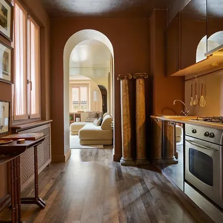 Garibaldi Luxury Apartment *